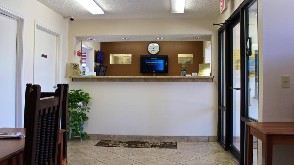 Carom Inn Denham Springs-Batonrouge Exterior photo